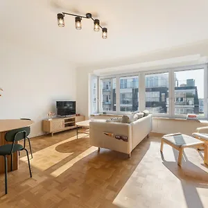 Appartement Zonnig, Ruim Op A+ Locatie!, Oostende