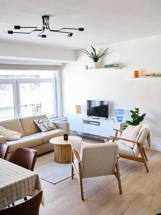 Hugo By The Harbor, Light-Filled And Centrally Located Apartment - Free Parking 오스텐드 0*,